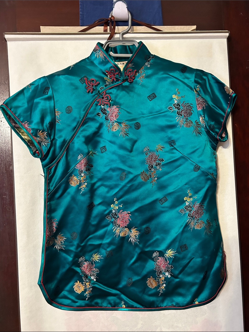 New Chinese short sleeve top, Sz Medium fit small
